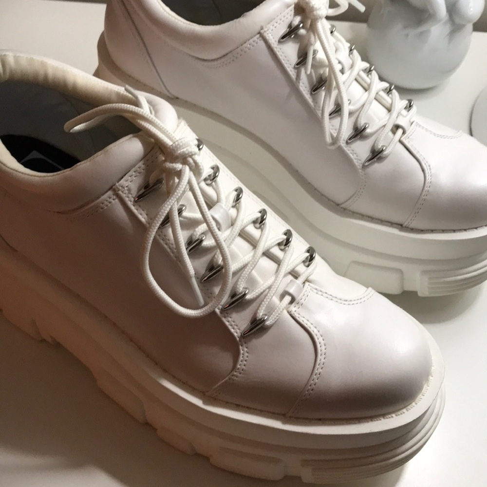 Zara Chunky Platform Shoe Size 9